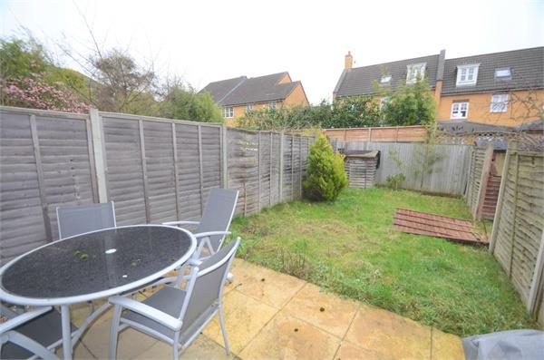 Honiton Gardens, Mill Hill